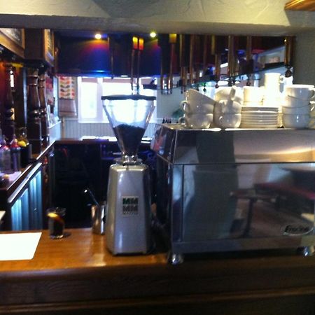 The Carpenter'S Arms Hotel Cambridge  Luaran gambar