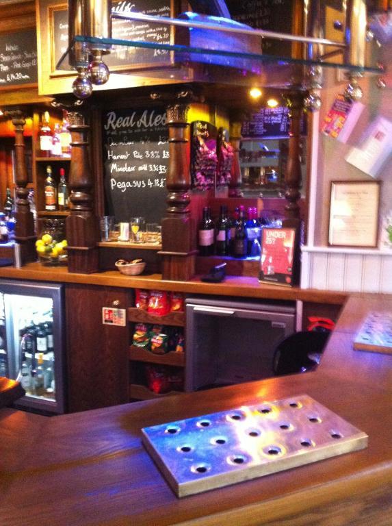 The Carpenter'S Arms Hotel Cambridge  Luaran gambar
